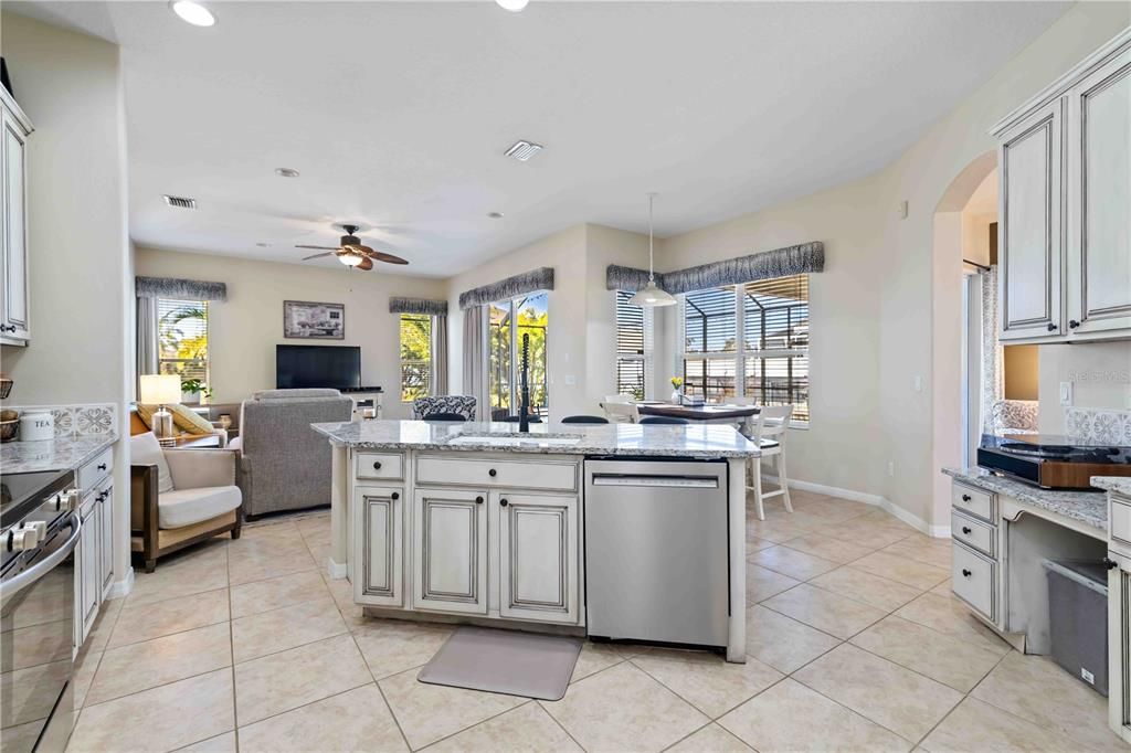 待售: $529,000 (4 贝兹, 3 浴室, 2288 平方英尺)