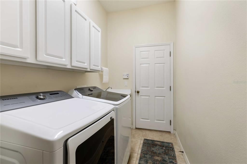 待售: $529,000 (4 贝兹, 3 浴室, 2288 平方英尺)