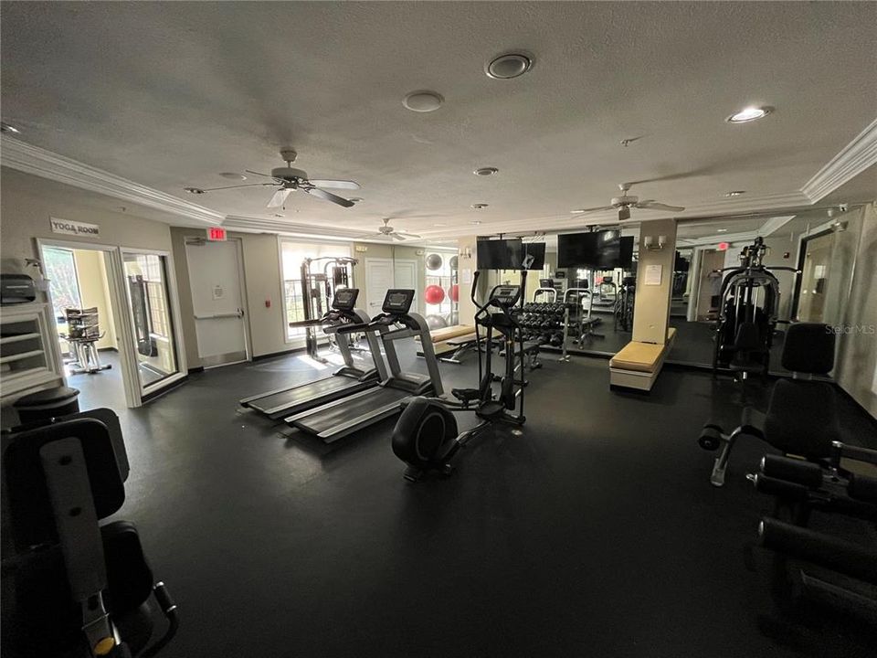 На продажу: $225,000 (2 спален, 2 ванн, 1054 Квадратных фут)