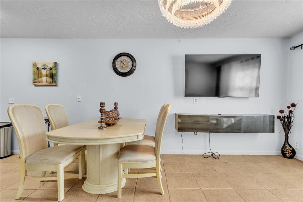 En Venta: $779,000 (8 camas, 0 baños, 3248 Pies cuadrados)