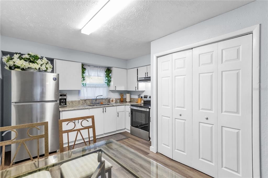 En Venta: $779,000 (8 camas, 0 baños, 3248 Pies cuadrados)