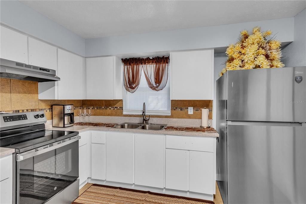 En Venta: $779,000 (8 camas, 0 baños, 3248 Pies cuadrados)