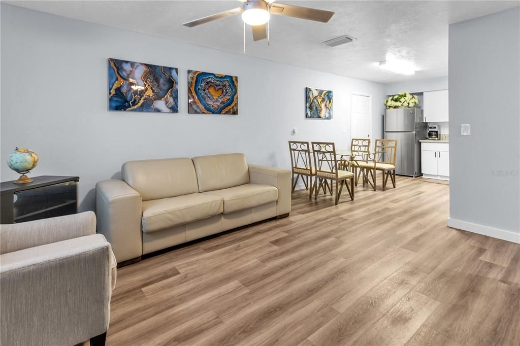 En Venta: $779,000 (8 camas, 0 baños, 3248 Pies cuadrados)