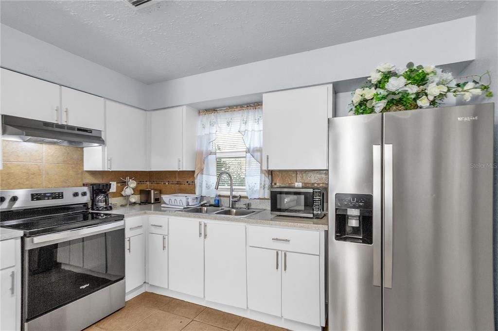 En Venta: $779,000 (8 camas, 0 baños, 3248 Pies cuadrados)