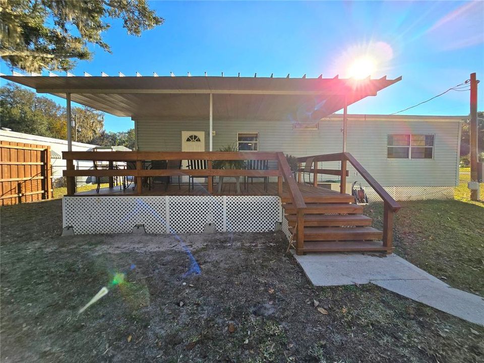 На продажу: $140,000 (2 спален, 1 ванн, 1056 Квадратных фут)