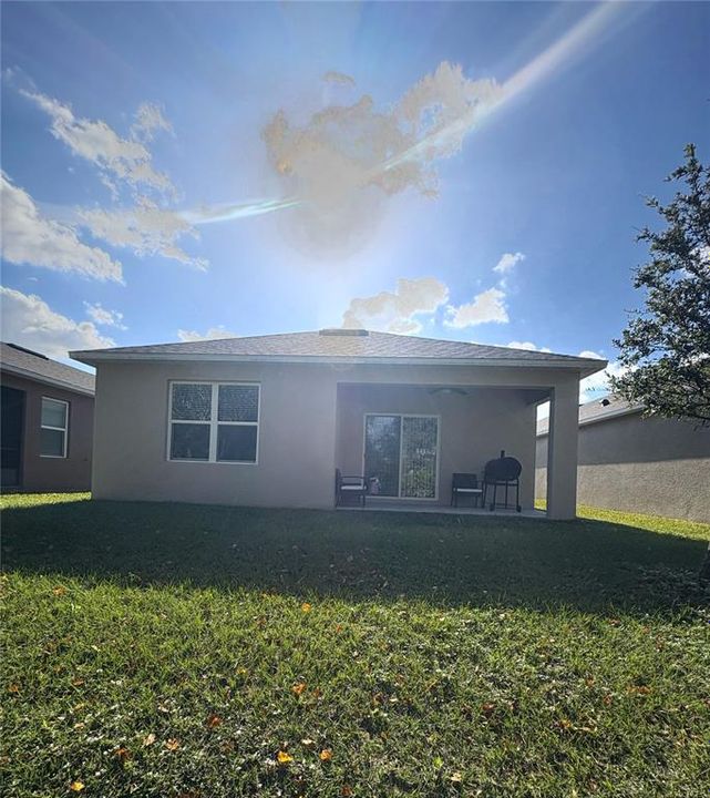 For Sale: $365,000 (3 beds, 2 baths, 1516 Square Feet)