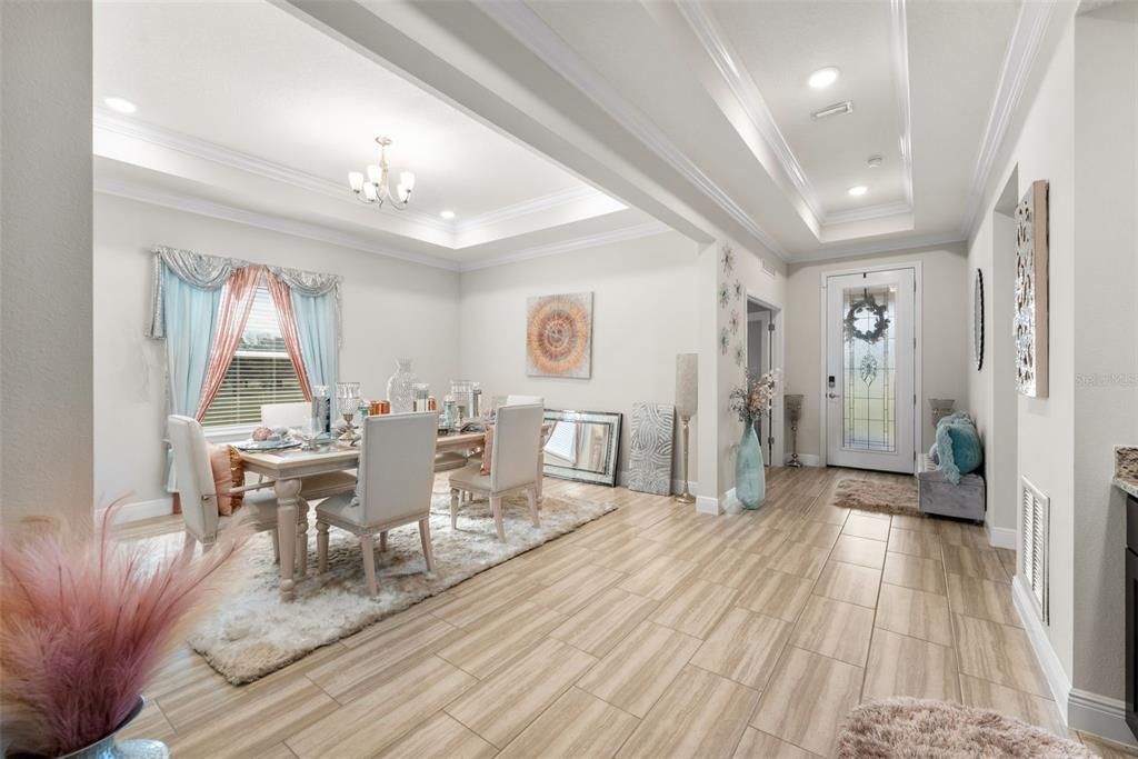 En Venta: $785,000 (4 camas, 3 baños, 3130 Pies cuadrados)