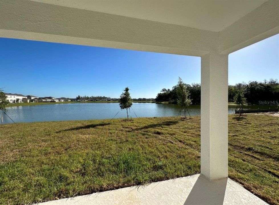 En Venta: $528,000 (5 camas, 2 baños, 2615 Pies cuadrados)