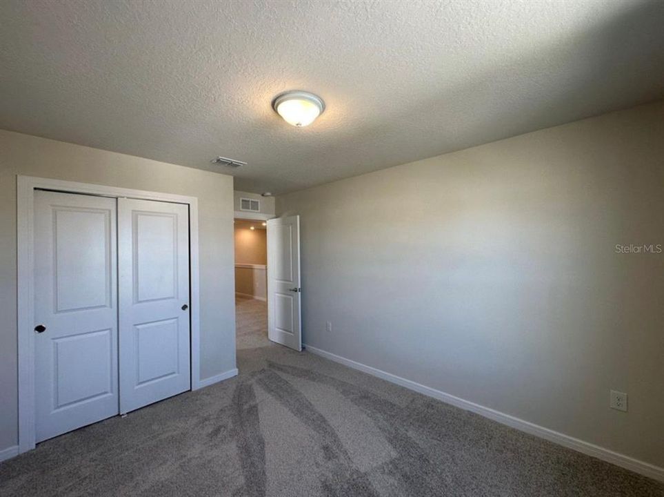 En Venta: $528,000 (5 camas, 2 baños, 2615 Pies cuadrados)