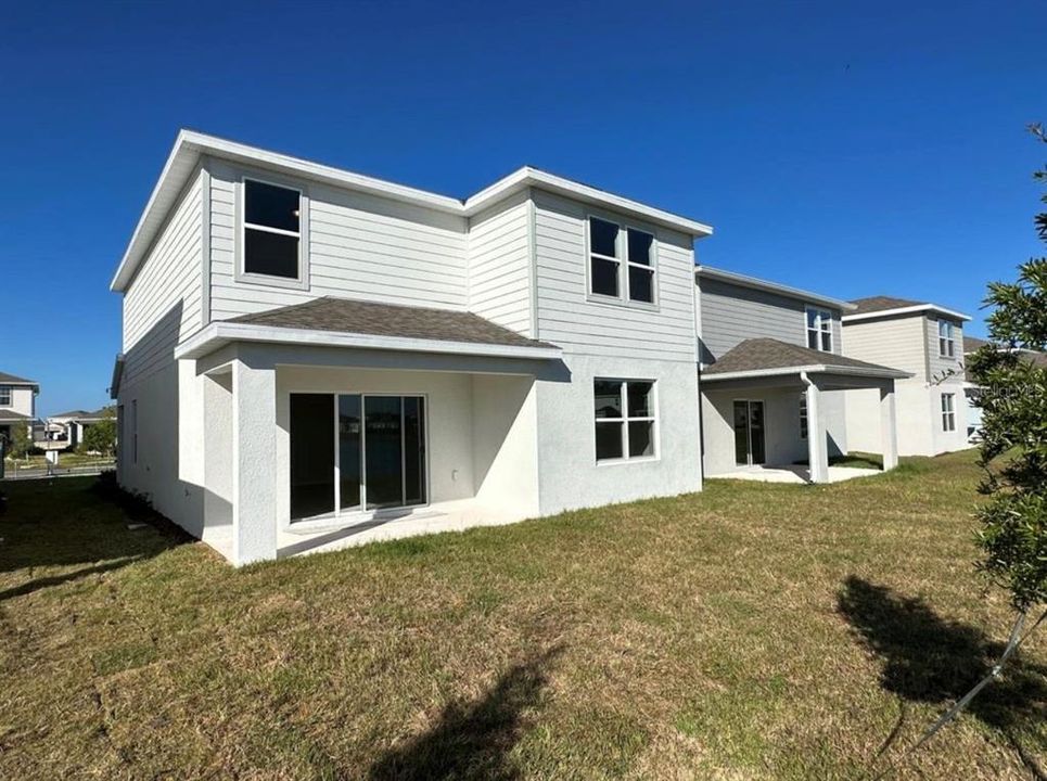 En Venta: $528,000 (5 camas, 2 baños, 2615 Pies cuadrados)