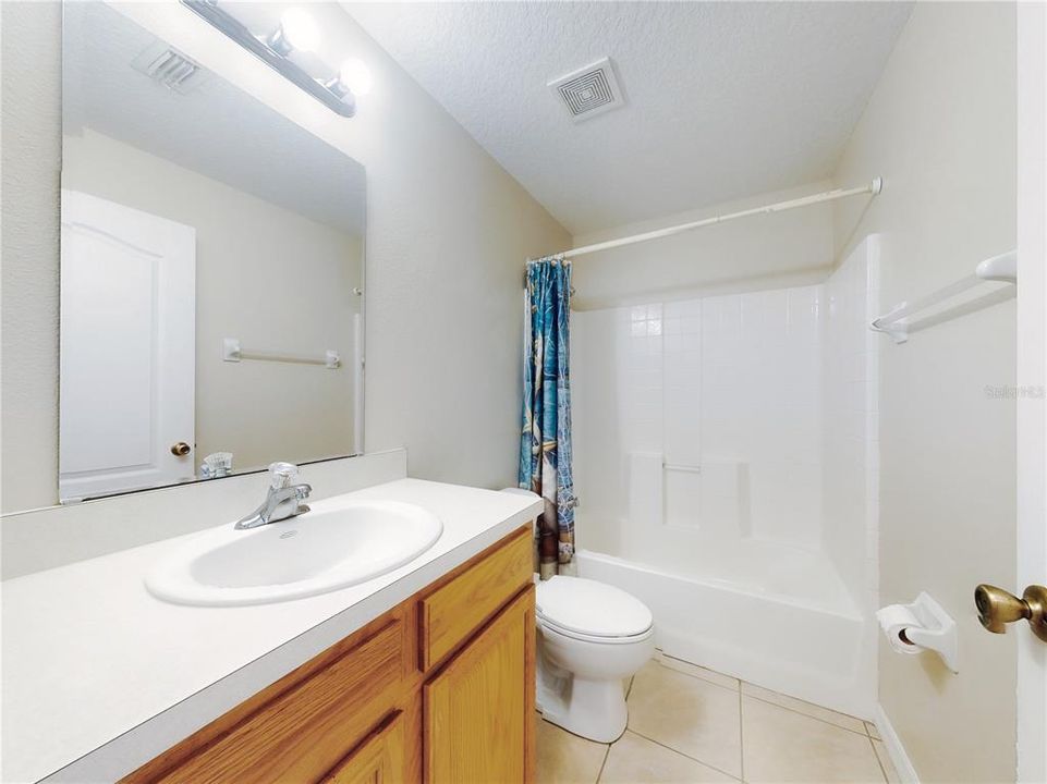 For Sale: $332,900 (3 beds, 2 baths, 1370 Square Feet)