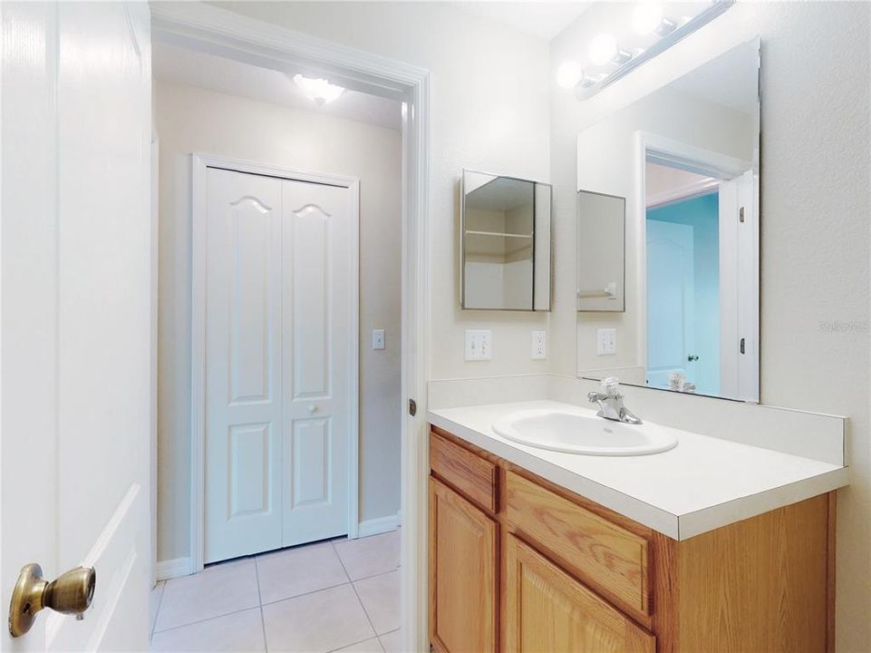 For Sale: $332,900 (3 beds, 2 baths, 1370 Square Feet)