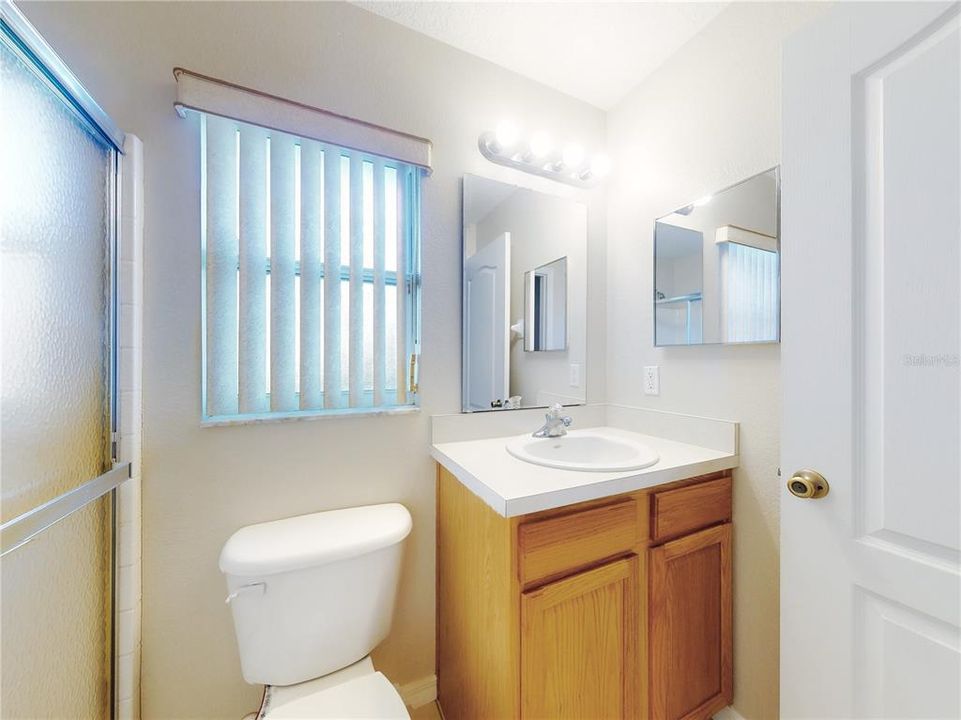 For Sale: $332,900 (3 beds, 2 baths, 1370 Square Feet)