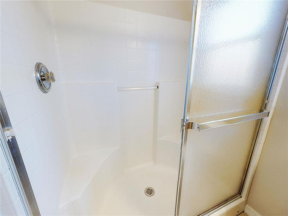 For Sale: $332,900 (3 beds, 2 baths, 1370 Square Feet)