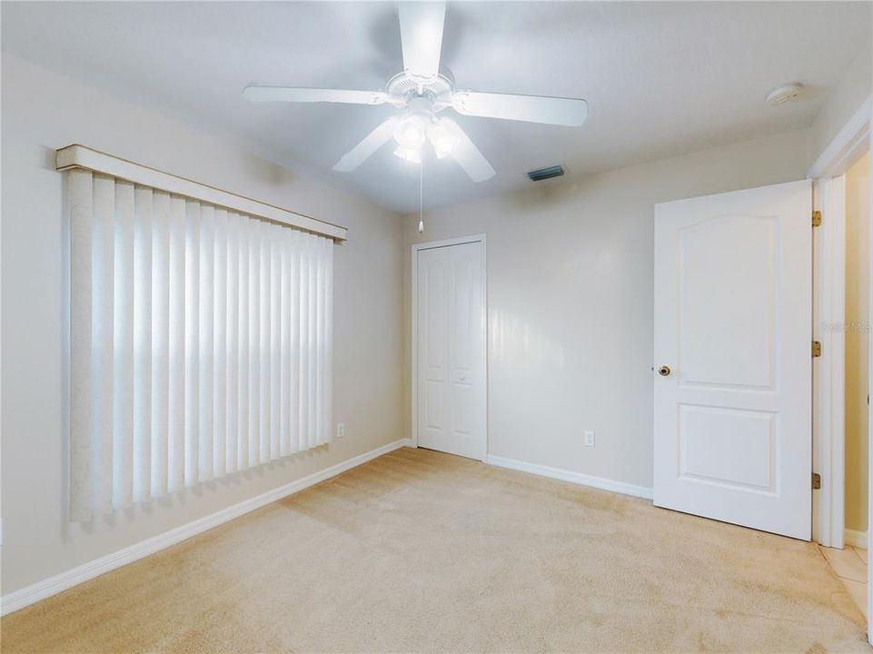 For Sale: $332,900 (3 beds, 2 baths, 1370 Square Feet)