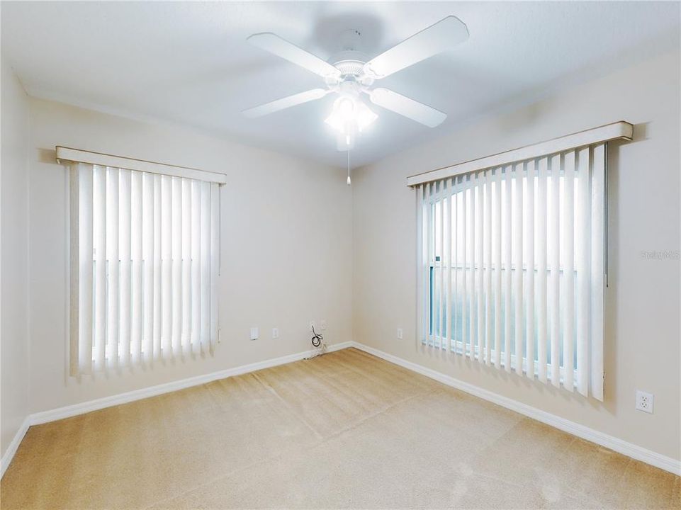 For Sale: $332,900 (3 beds, 2 baths, 1370 Square Feet)