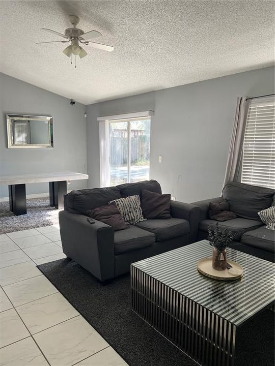 En Renta: $2,500 (3 camas, 2 baños, 1358 Pies cuadrados)