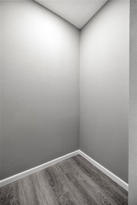 For Sale: $325,000 (3 beds, 2 baths, 1530 Square Feet)