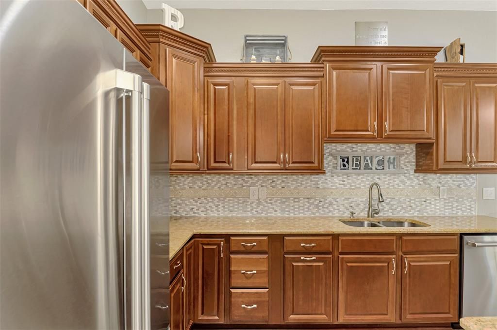 For Sale: $349,000 (2 beds, 2 baths, 1476 Square Feet)