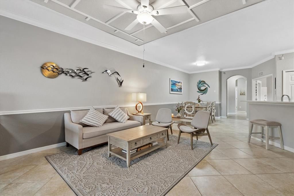 На продажу: $382,000 (2 спален, 2 ванн, 1559 Квадратных фут)