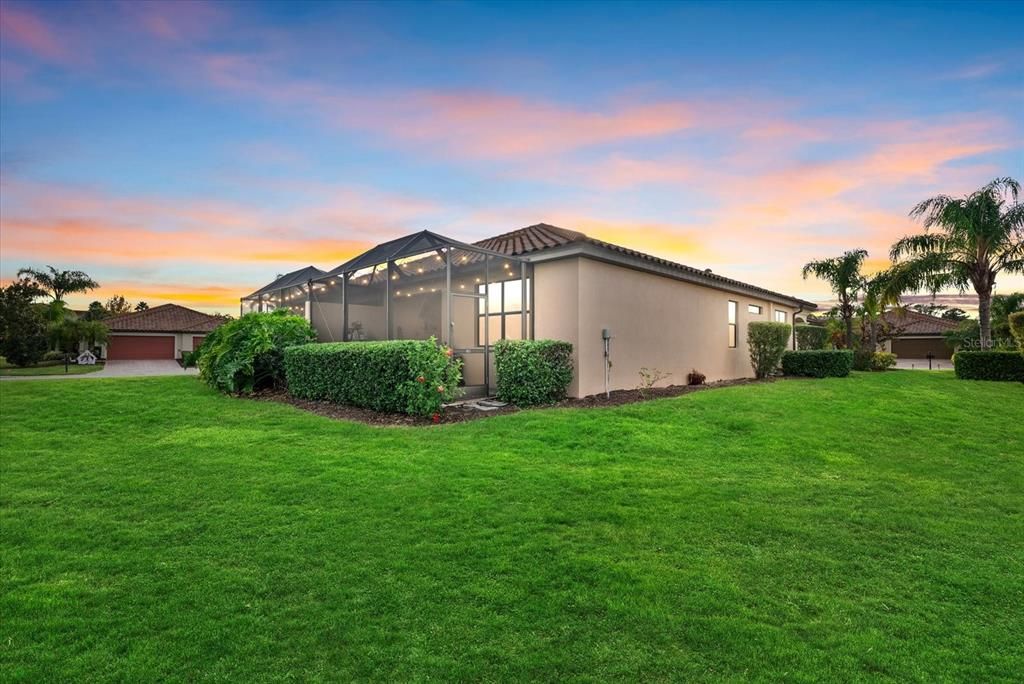 На продажу: $382,000 (2 спален, 2 ванн, 1559 Квадратных фут)