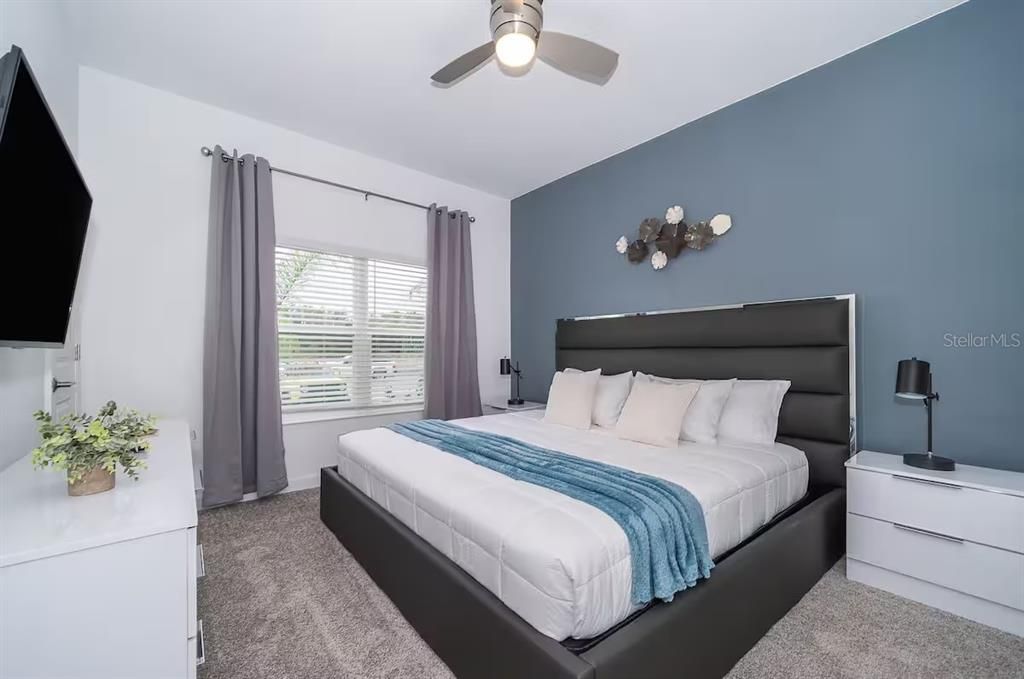 En Venta: $459,000 (4 camas, 3 baños, 1914 Pies cuadrados)