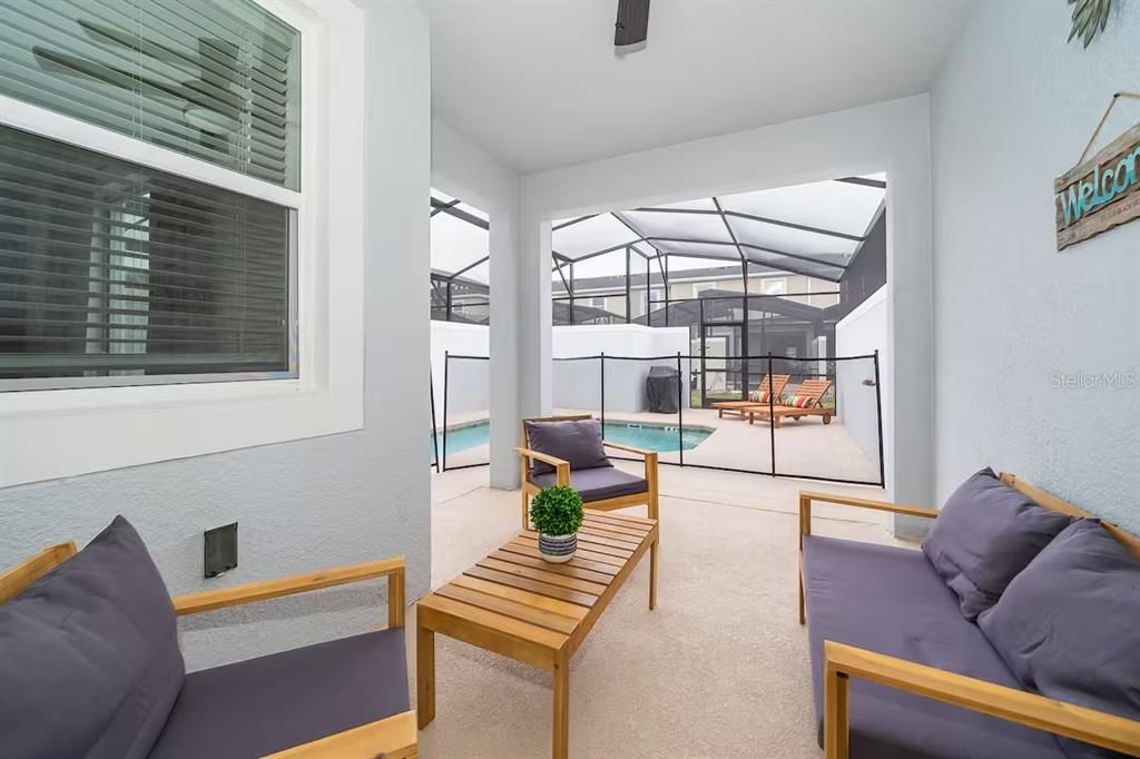 En Venta: $459,000 (4 camas, 3 baños, 1914 Pies cuadrados)