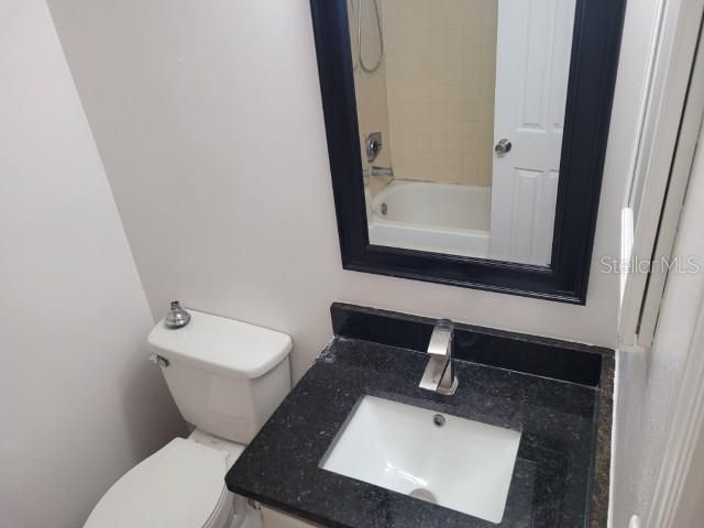 出租: $1,550 (2 贝兹, 2 浴室, 1010 平方英尺)