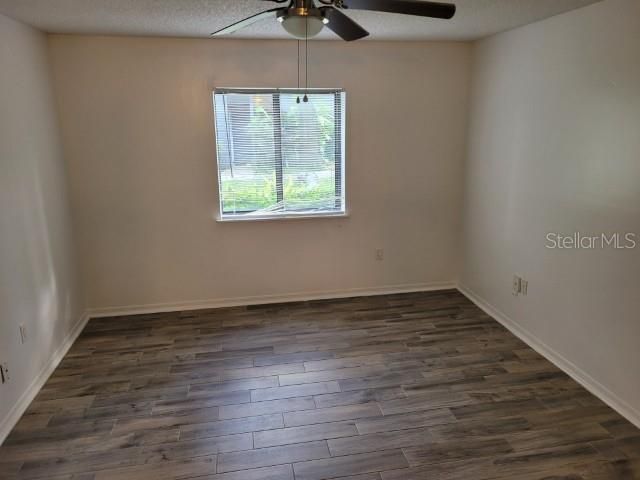 出租: $1,550 (2 贝兹, 2 浴室, 1010 平方英尺)