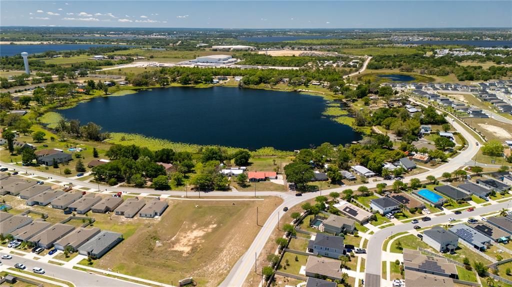 На продажу: $412,000 (3 спален, 2 ванн, 1762 Квадратных фут)