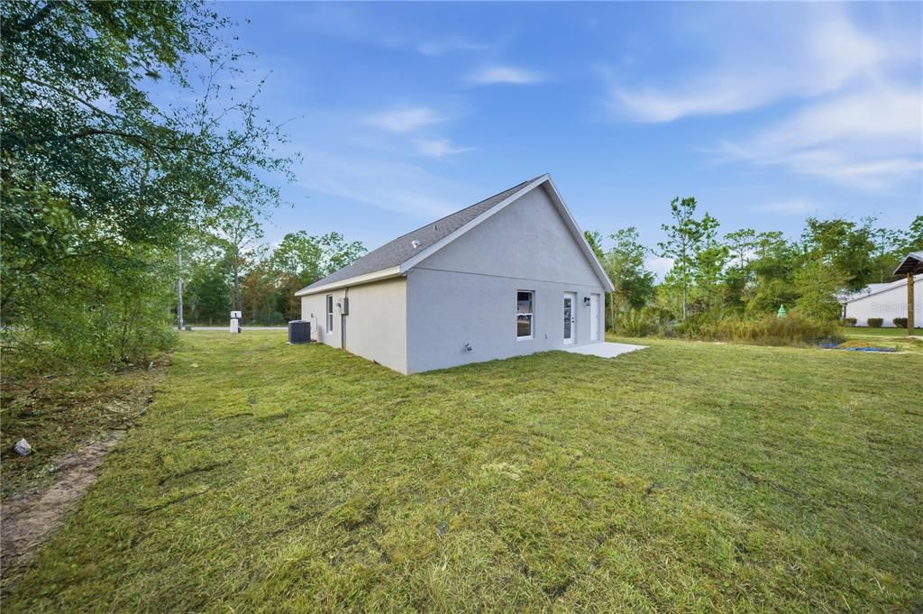 待售: $259,750 (3 贝兹, 2 浴室, 1374 平方英尺)