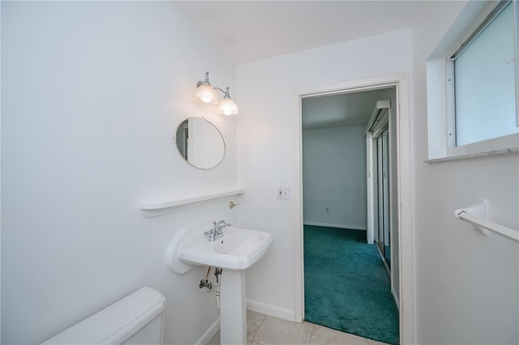 待售: $395,000 (3 贝兹, 2 浴室, 1202 平方英尺)