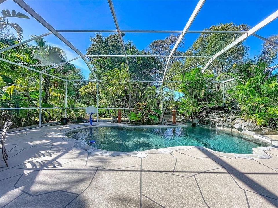 En Venta: $775,000 (4 camas, 3 baños, 3119 Pies cuadrados)