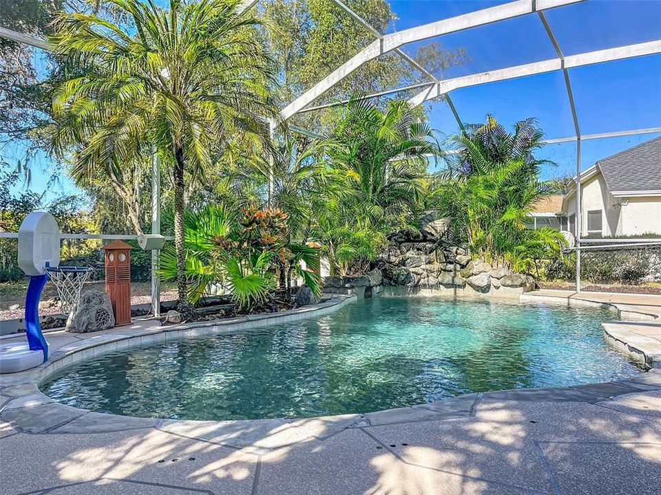 En Venta: $775,000 (4 camas, 3 baños, 3119 Pies cuadrados)