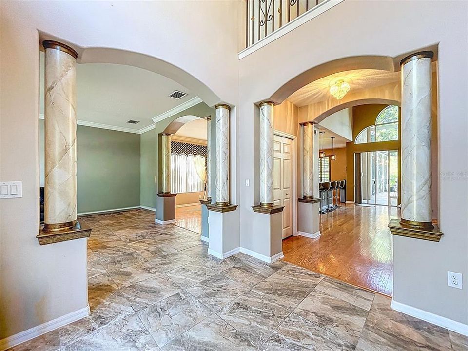 En Venta: $775,000 (4 camas, 3 baños, 3119 Pies cuadrados)