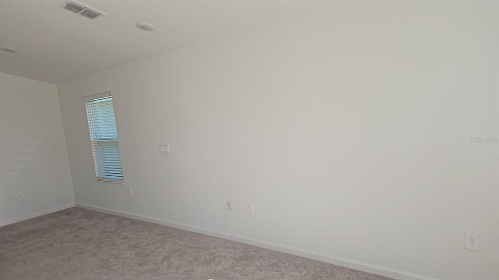 En Renta: $1,900 (3 camas, 2 baños, 1500 Pies cuadrados)