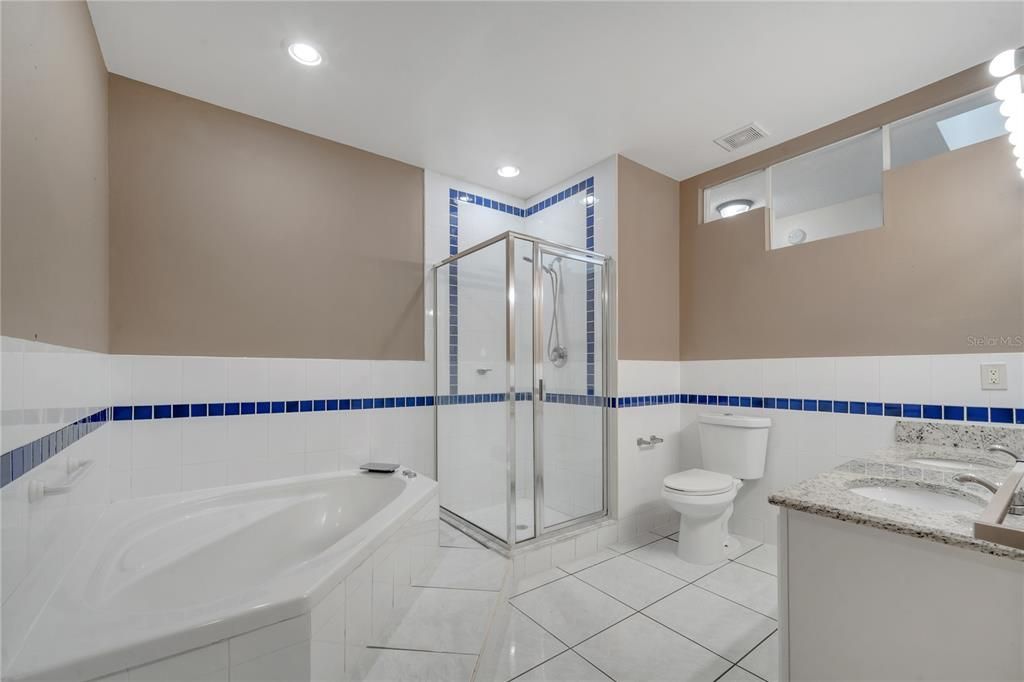 En Renta: $2,050 (3 camas, 2 baños, 1728 Pies cuadrados)