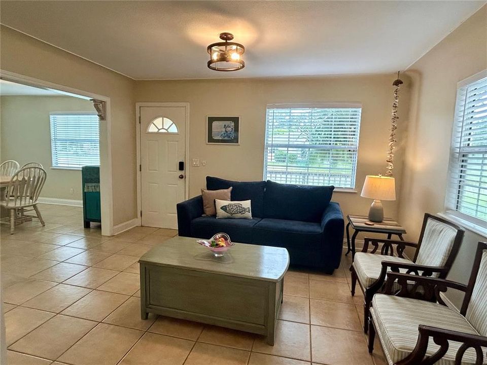 En Renta: $3,000 (3 camas, 2 baños, 1289 Pies cuadrados)