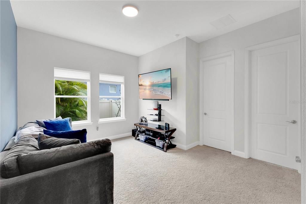 Active With Contract: $745,000 (3 beds, 2 baths, 2724 Square Feet)