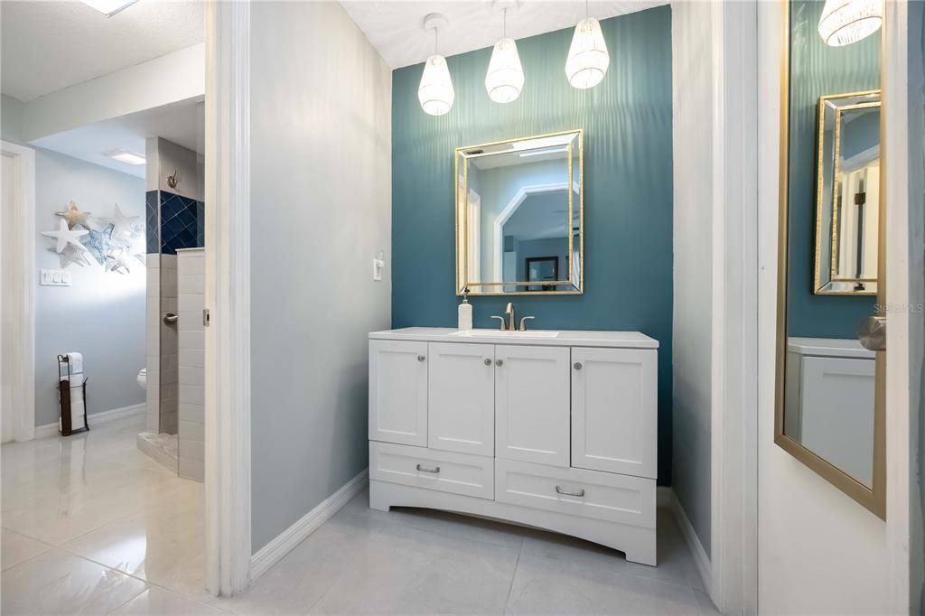 For Sale: $279,000 (2 beds, 2 baths, 1496 Square Feet)