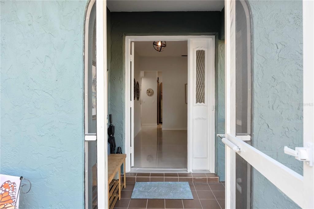 For Sale: $279,000 (2 beds, 2 baths, 1496 Square Feet)