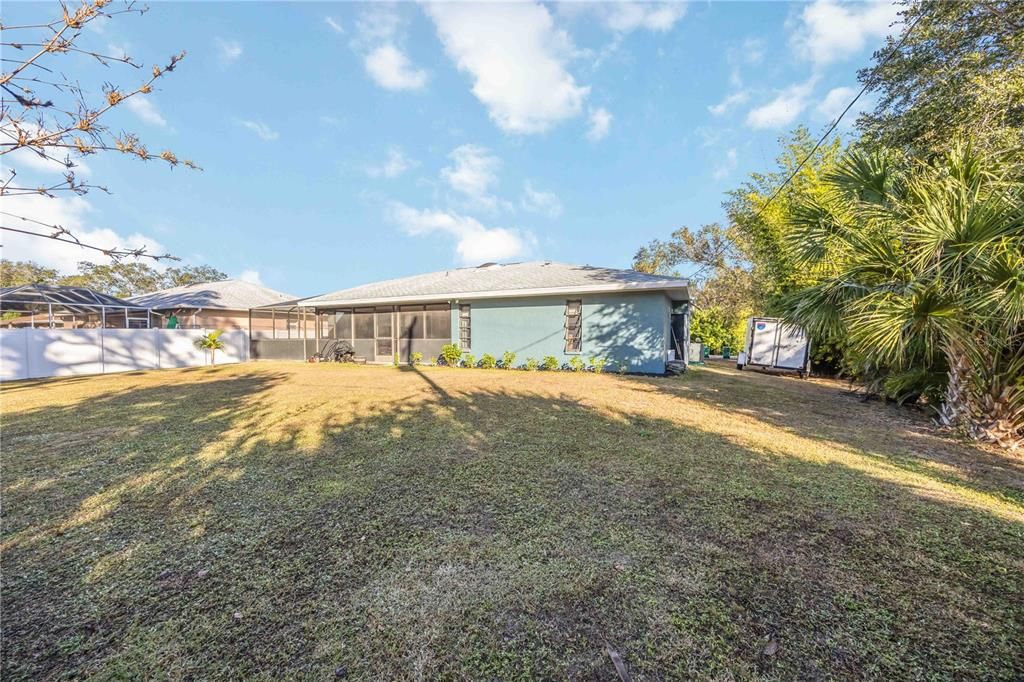 For Sale: $279,000 (2 beds, 2 baths, 1496 Square Feet)