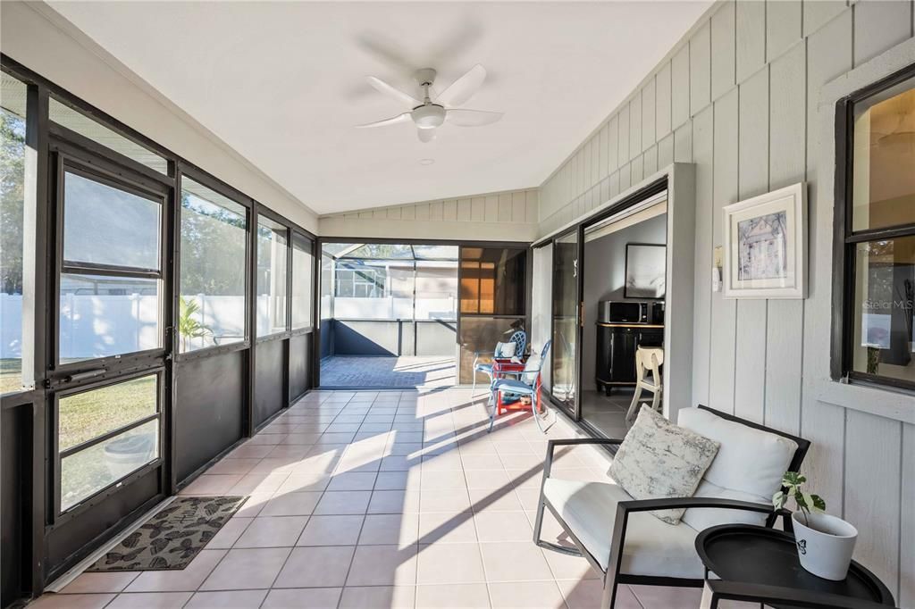 For Sale: $279,000 (2 beds, 2 baths, 1496 Square Feet)