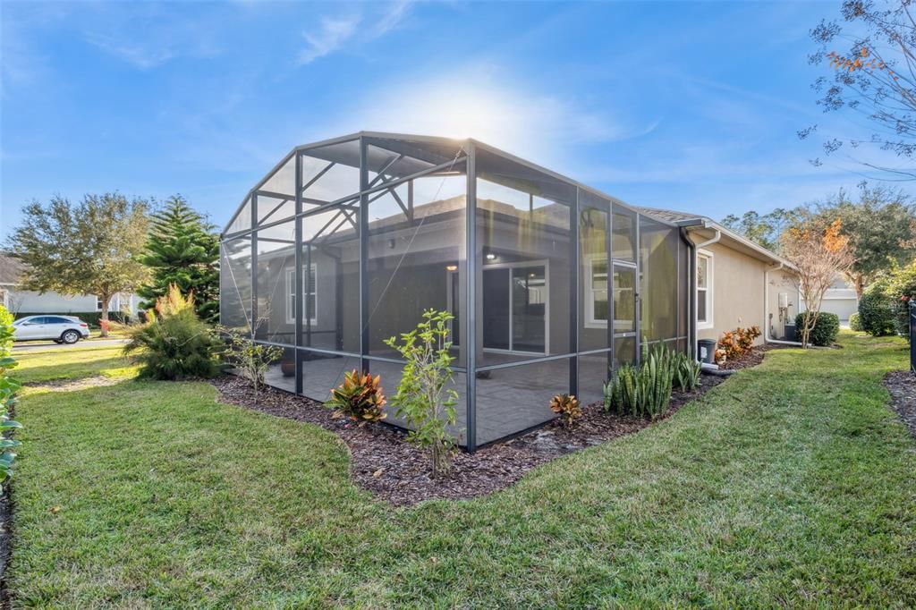 For Sale: $425,000 (2 beds, 2 baths, 1928 Square Feet)