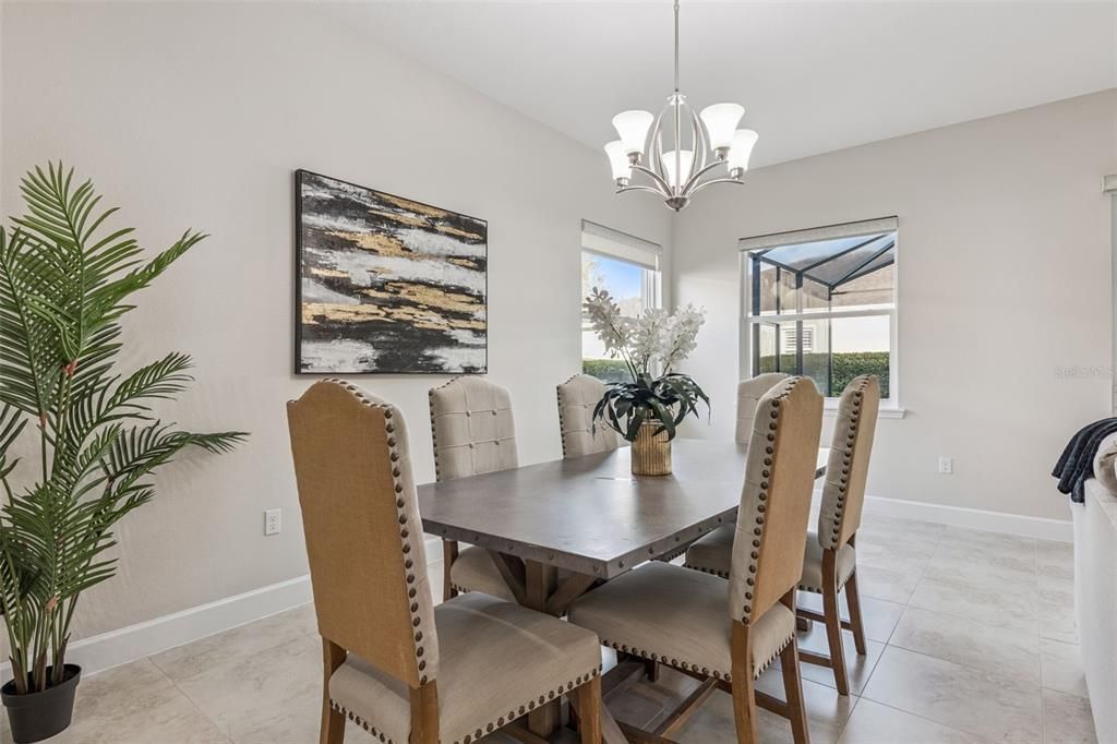 For Sale: $425,000 (2 beds, 2 baths, 1928 Square Feet)