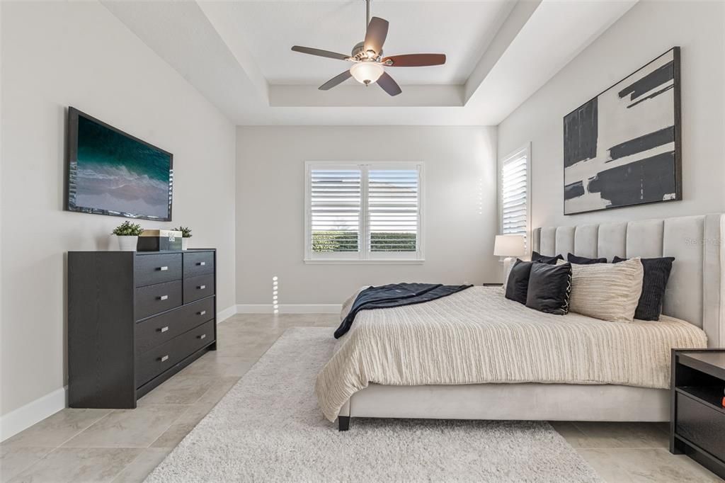 For Sale: $425,000 (2 beds, 2 baths, 1928 Square Feet)