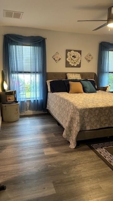 For Sale: $309,000 (3 beds, 2 baths, 1498 Square Feet)