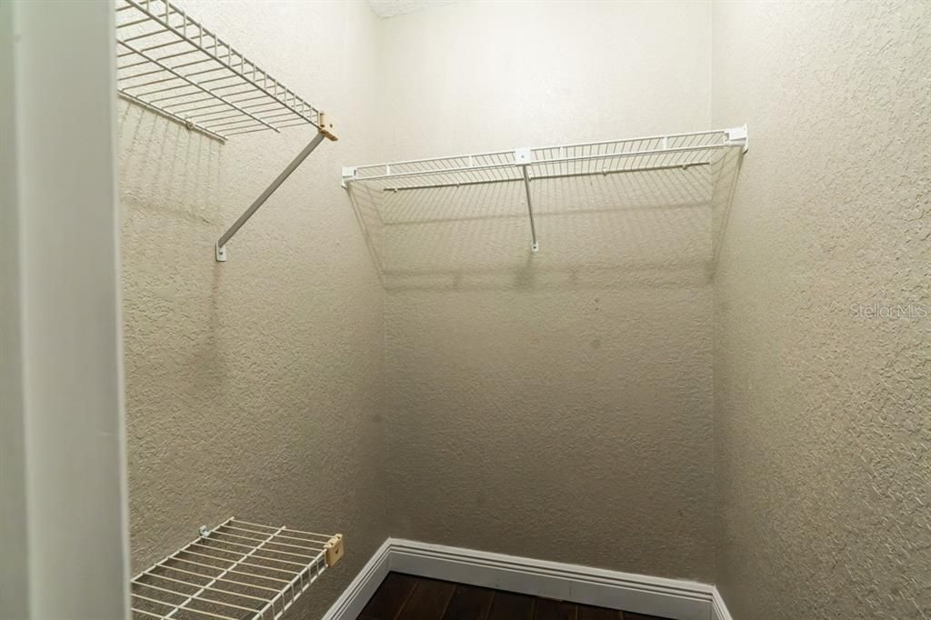 For Sale: $399,000 (3 beds, 2 baths, 2116 Square Feet)