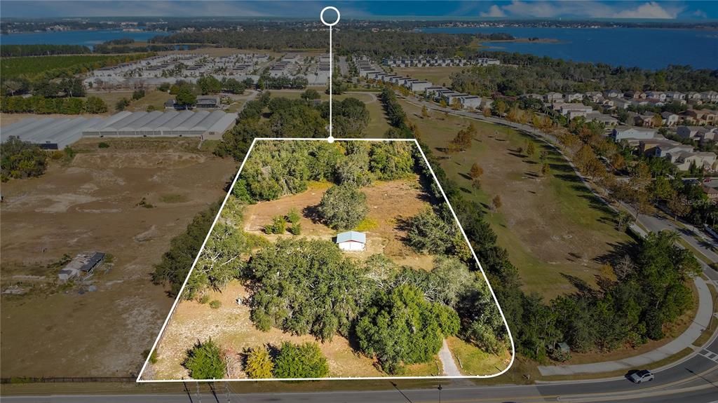 待售: $800,000 (3.82 acres)