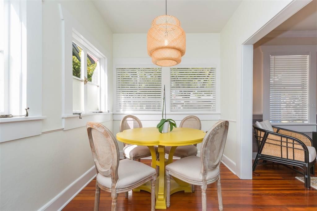 На продажу: $540,000 (3 спален, 2 ванн, 1488 Квадратных фут)